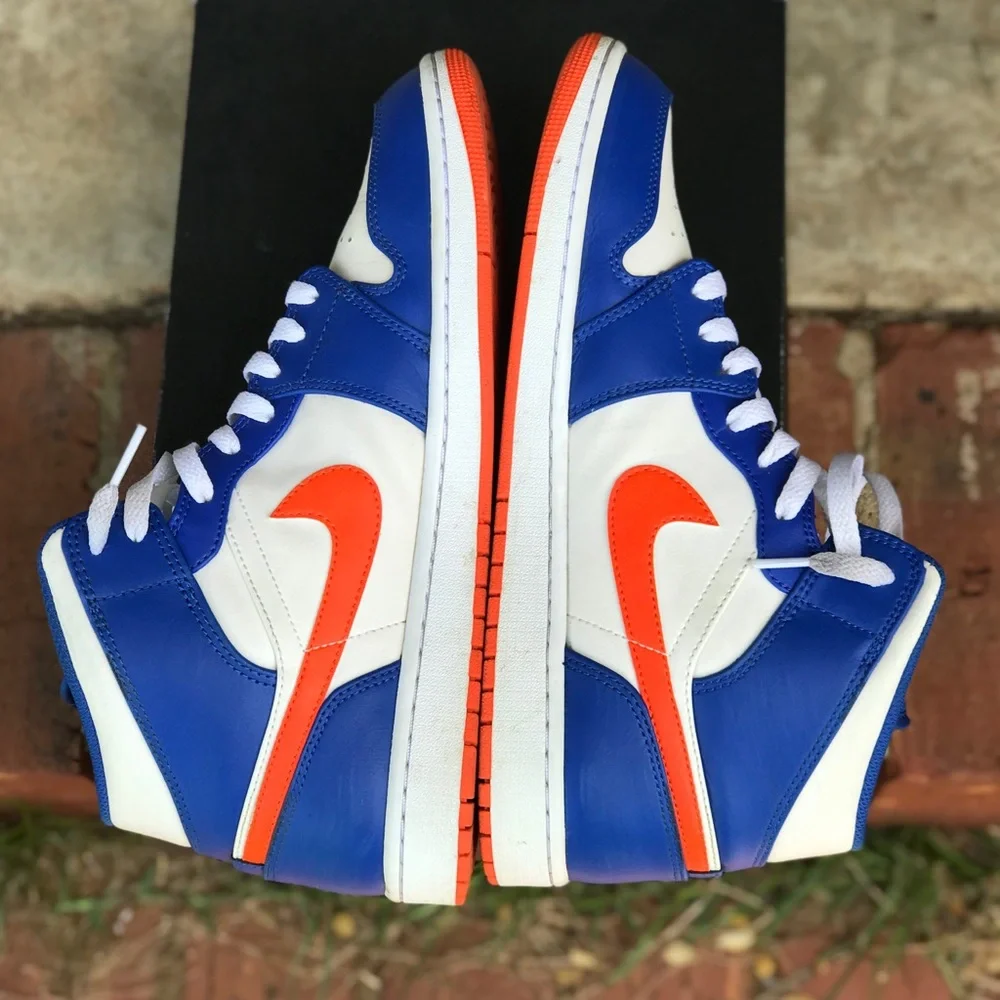 Air Jordan 1 Mid Knicks Size 11